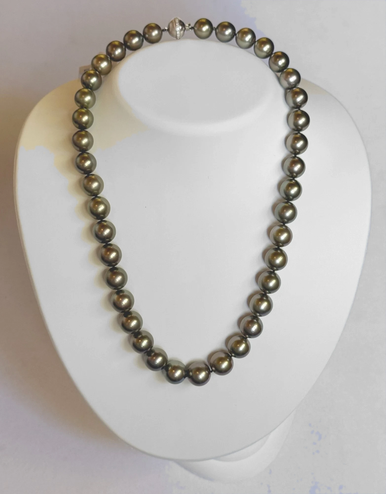 10–11.7mm Tahitian Pearl Necklace