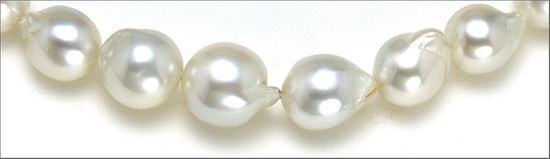 9mm x 12mm White Baroque South Sea Cultred Pearl Necklace