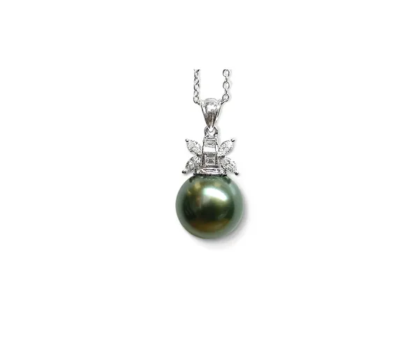 Veda a Black Tahitian Cultured Pearl Pendant
