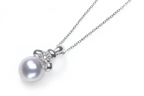 Charon a White Australian White South Sea Cultured Pearl Pendant