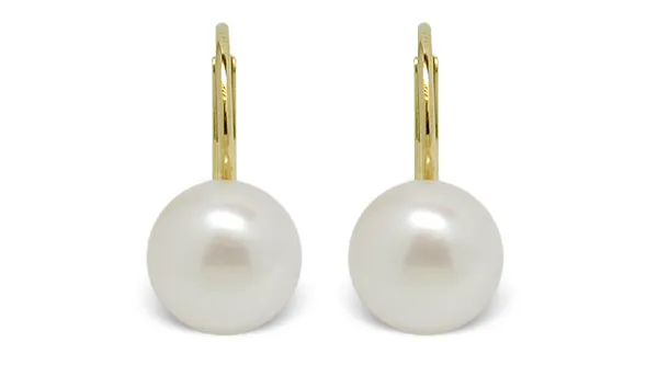 Fresh Studs a Freshwater Pearl Earring