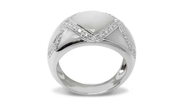 SOLD - Circe a Mother of Pearl Ring