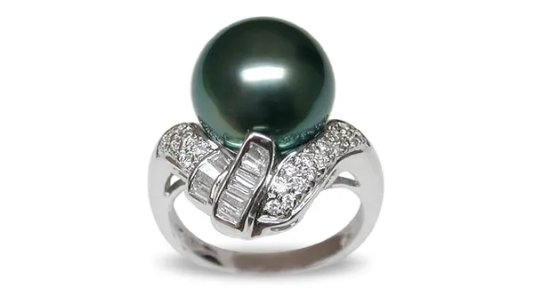 Lolita a Black Tahitian South Sea Pearl Ring