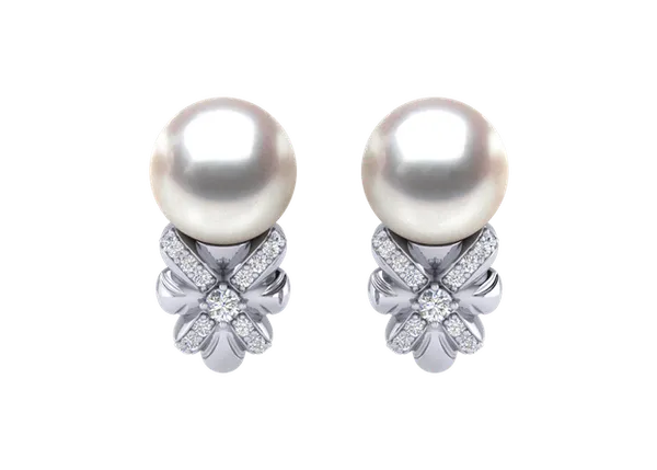 Jobina a Japanese Akoya Cultured Pearl Earring
