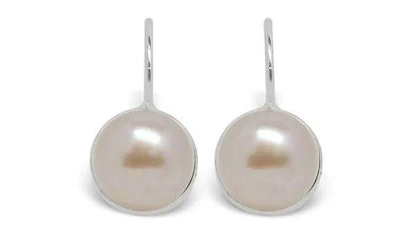 Fresh Stud a Freshwater Pearl Earring
