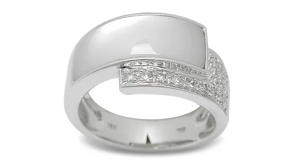 SOLD - Vanora a Mother of Pearl Ring
