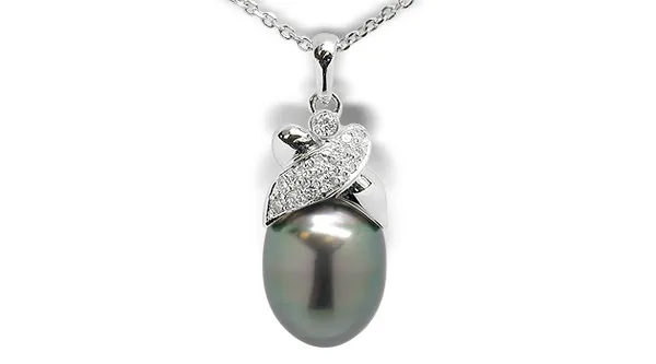 Jezebel a Black Tahitian South Sea Cultured Pearl Pendant