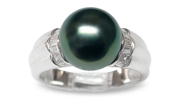 Trina a Black Tahitian South Sea Cultured Pearl Ring
