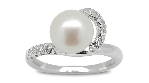 Alora a Japanese Akoya Cultured Pearl Ring