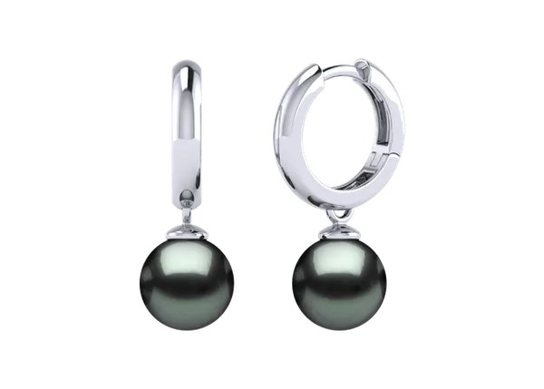 Hoop Earring a Black Japanese Akoya Cultured Pearl Earring