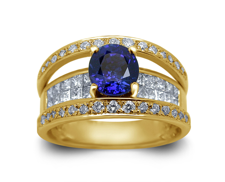 18K Yellow Gold Sapphire Ring w/1.20cttw. Diamonds
