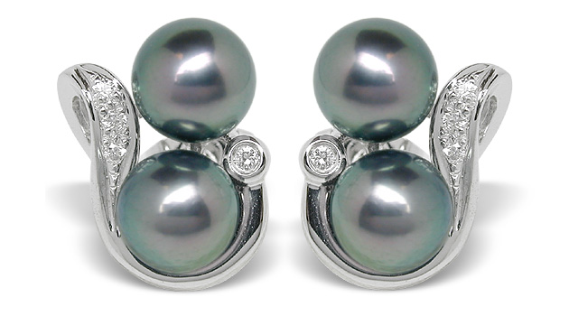 Black Pearl Earring Mora Akoya Cultured