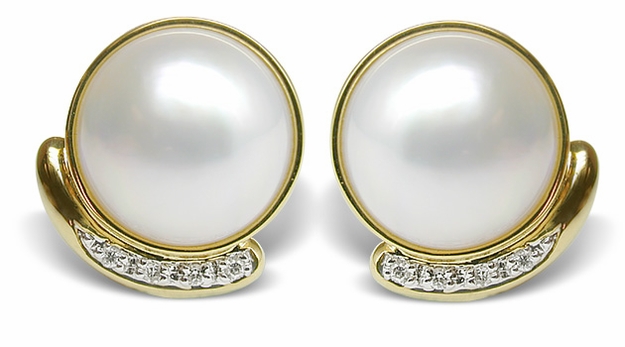 Cradle Mabe Pearl Earring