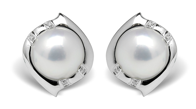 Dropplet Mabe Earrings