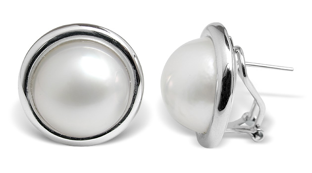 Round Mabe Earrings