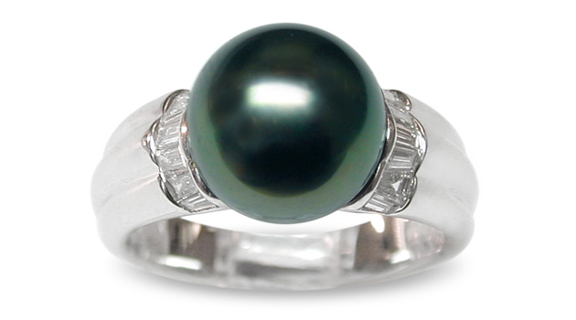 Trina a Black Tahitian South Sea Cultured Pearl Ring